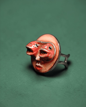 Face with Fish Eyes Ring ā Handmade Clay & Resin Surreal Statement Jewelry, Sculptural Fantasy Wearable Art with Adjustable Stainless Steel Band - SAMA