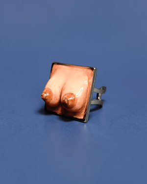 Feminine Body Form Ring ā Handmade Clay & Resin Surreal Statement Jewelry with Adjustable Stainless Steel Band - SAMA