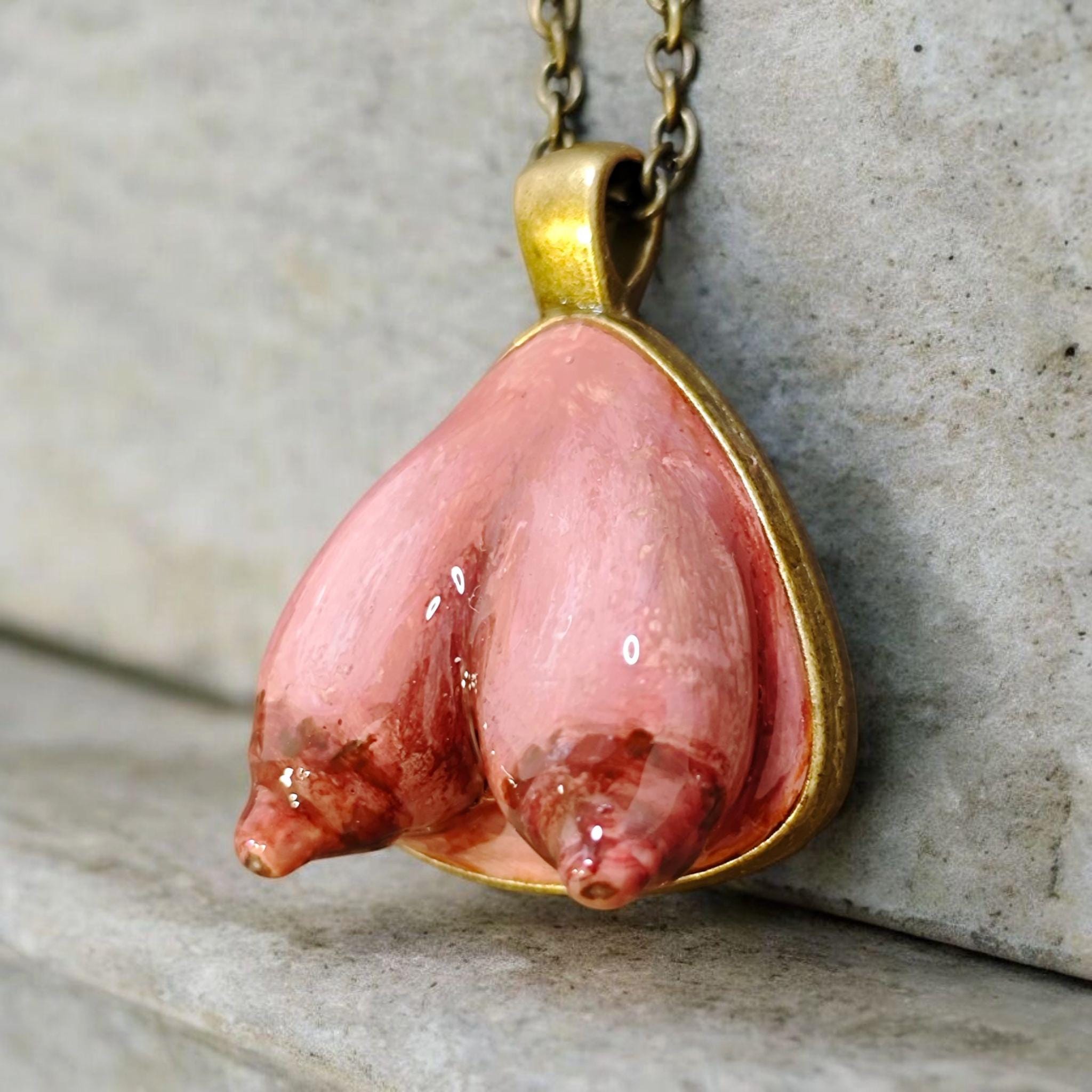 Feminine Form Necklace ā Handmade Clay & Resin Surreal Body-Inspired Statement Jewelry, Sculptural Wearable Art with Alloy Pendant / Chain