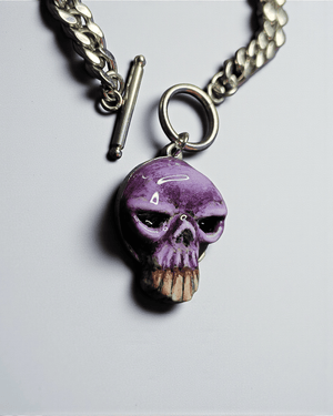 Purple Skull Face Bracelet ā Handmade Clay & Resin Surreal Statement Jewelry, Sculptural Fantasy Wearable Art with Stainless Steel Chain - SAMA