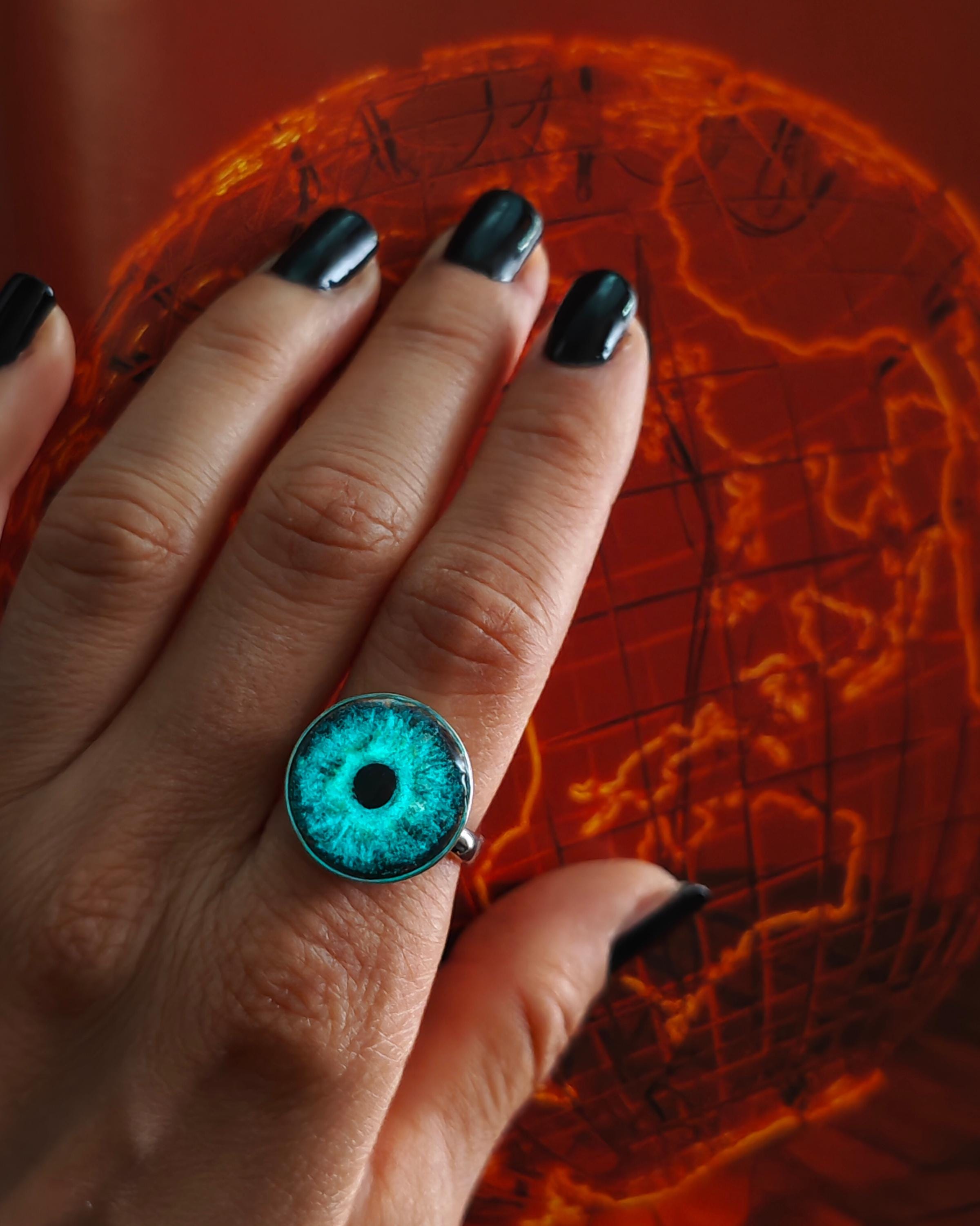 Glowing Eye Ring – Handmade Clay & Resin Surreal Statement Jewelry, Sculptural Fantasy Wearable Art on Sterling Silver S925 Band